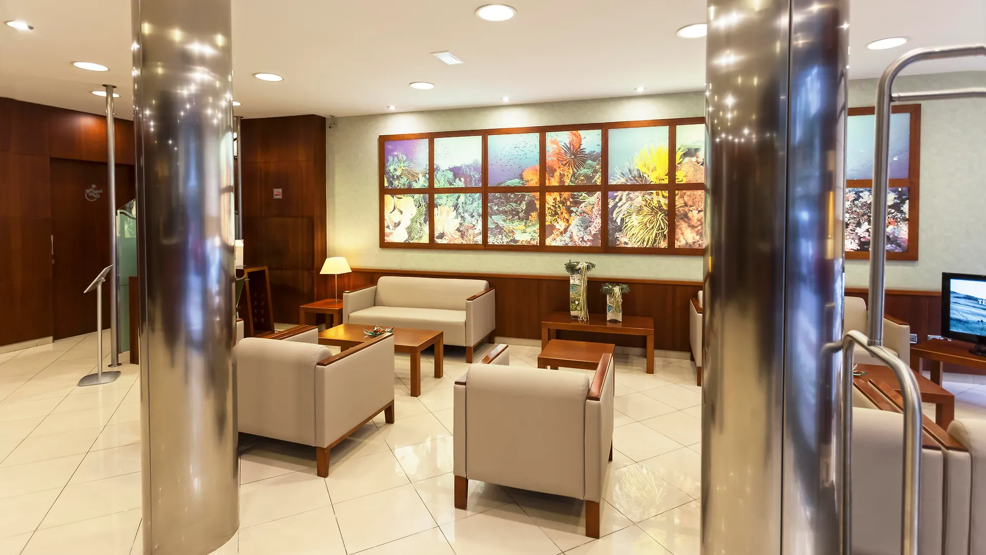 Hotel Delfin Tossa de Mar Spain